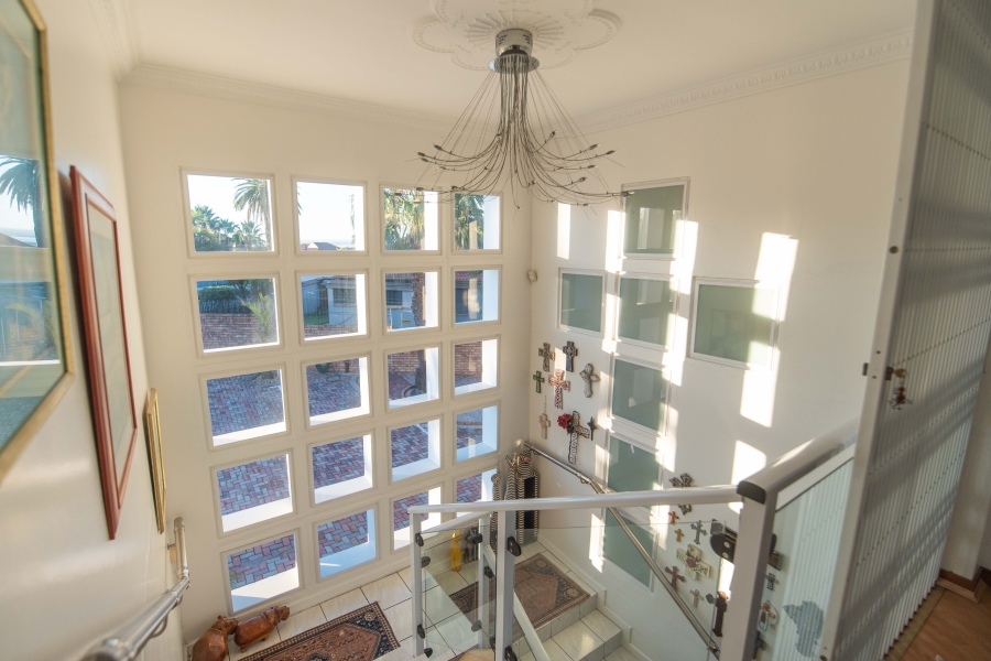 6 Bedroom Property for Sale in Humerail Eastern Cape